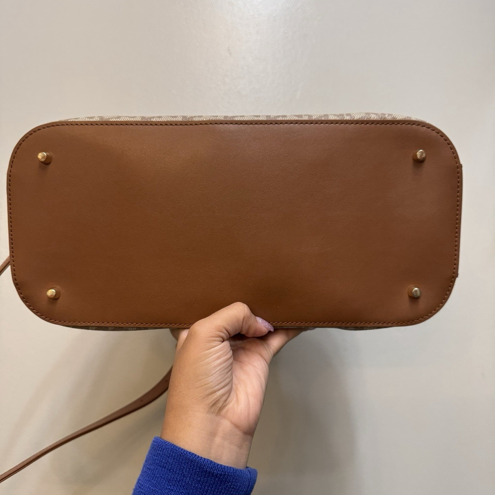 DKNY Heritage Coated Logo Satchel Crossbody Brown Cream w/ Hang Tag EUC - Picture 4 of 8